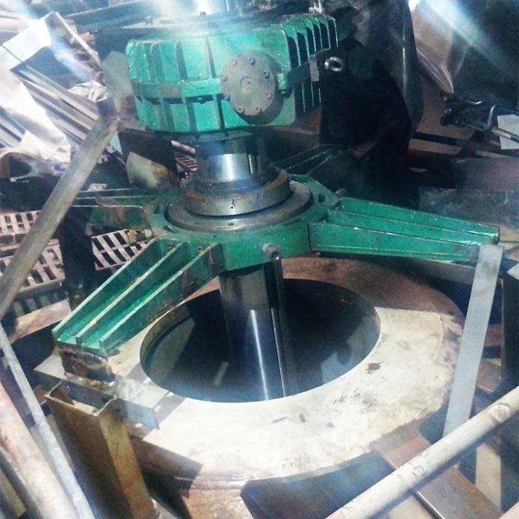 Færanlegt leiðindatæki til viðgerðar á vélaverkfræði